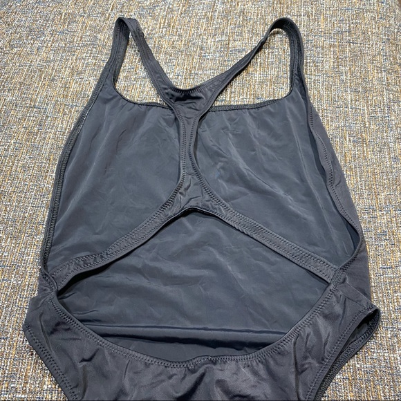 SOLID & STRIPED The Robin One Piece Swimsuit - Picture 10 of 15